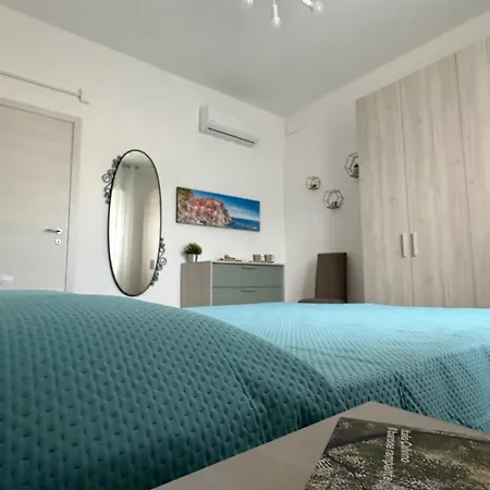 La Casa Di Genia, Terremarine Apartment